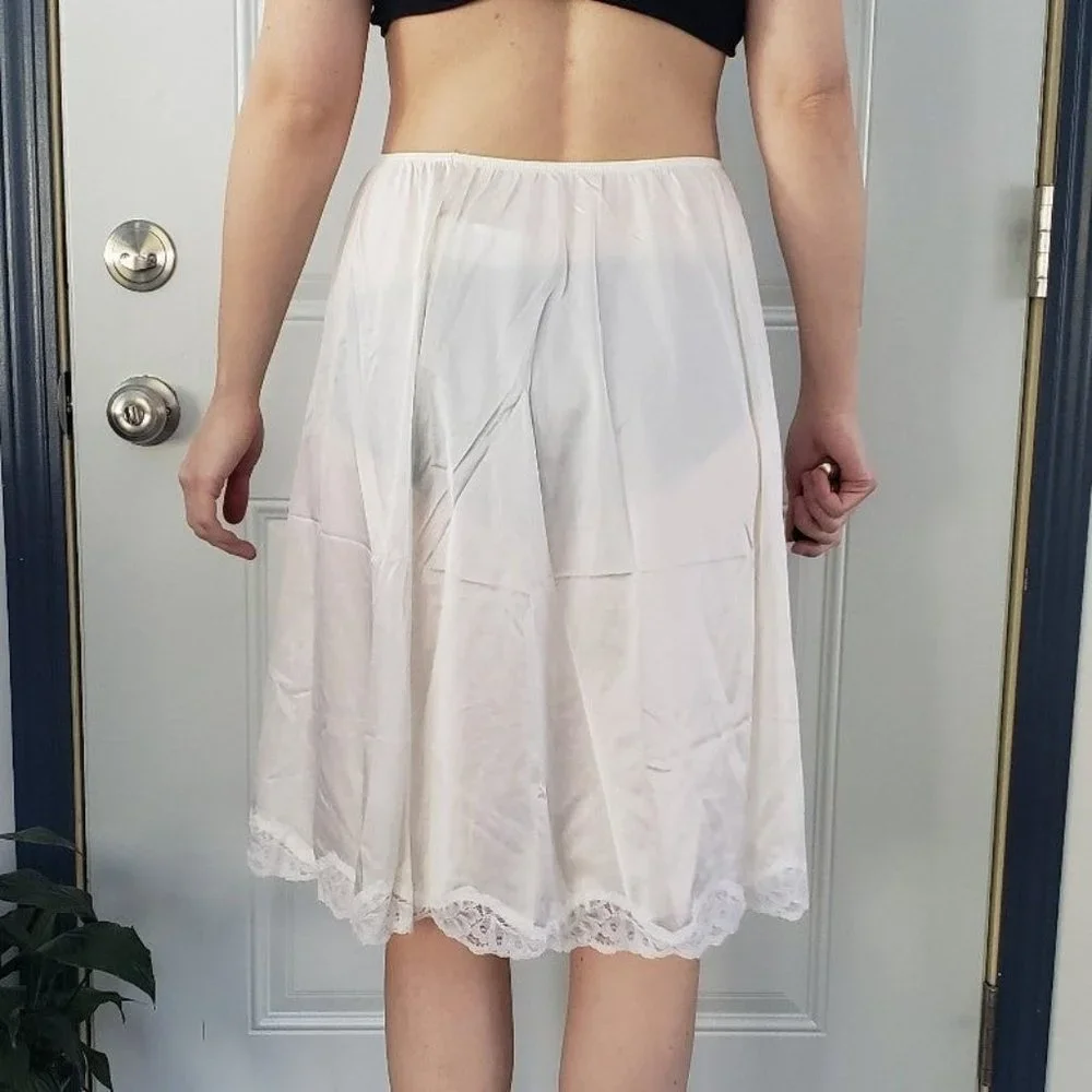 Vintage Montgomery Ward White Nylon Half‎ Slip - Picture 3 of 4